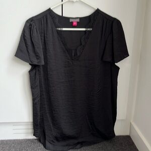Vince Camuto Black Cap Sleeve Top With Lace Detail- size medium